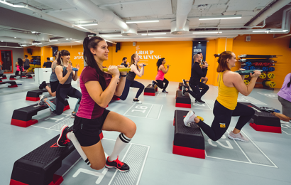 Intense Booty Gruppträning Fitness24Seven